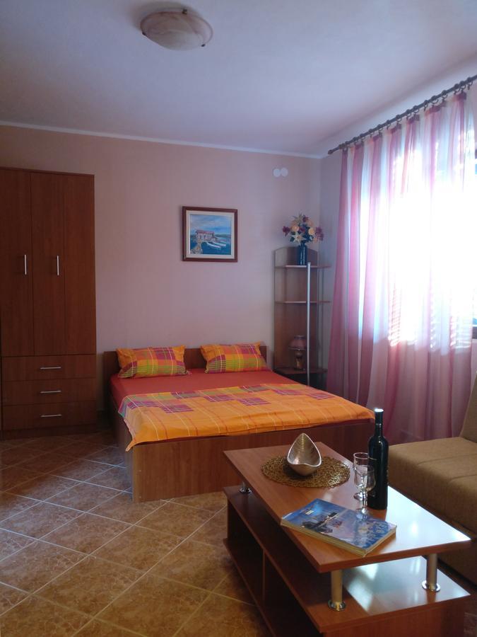 Apartmani Dukic Pelinovo Zewnętrze zdjęcie
