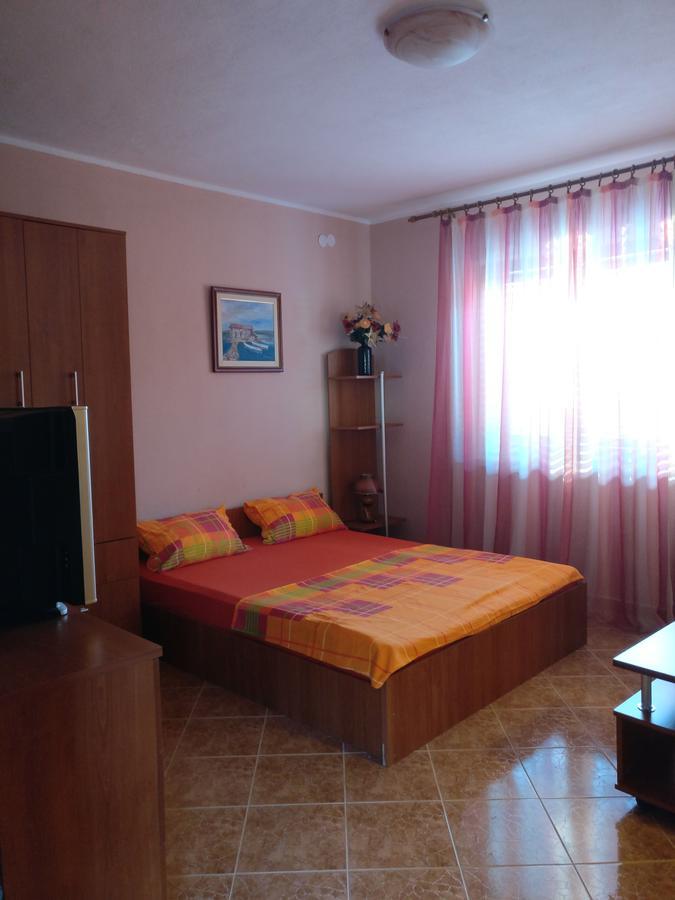 Apartmani Dukic Pelinovo Zewnętrze zdjęcie